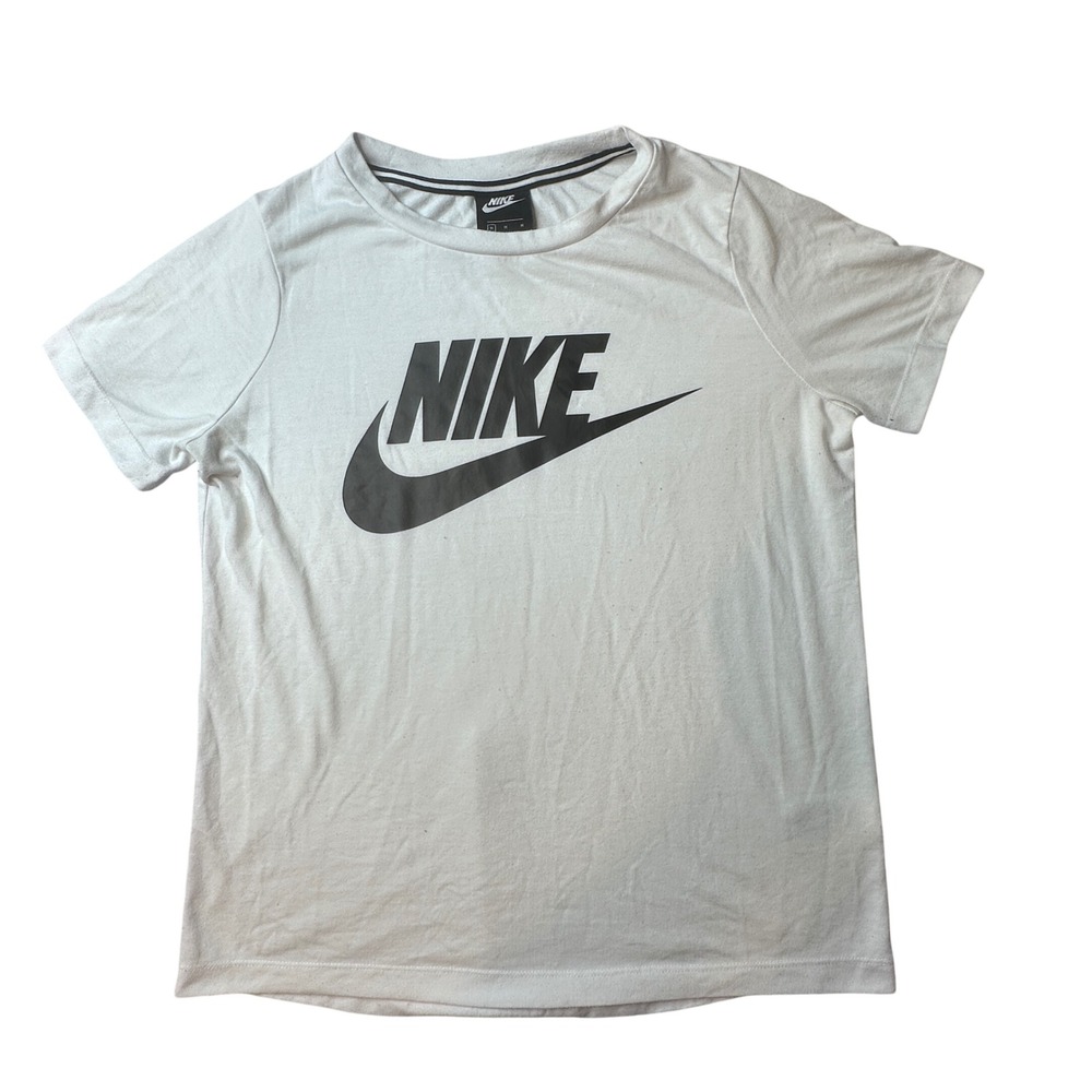 Nike T-Shirt Womens Medium White AT5464-100 Sportswear Essential Logo Tee Futura